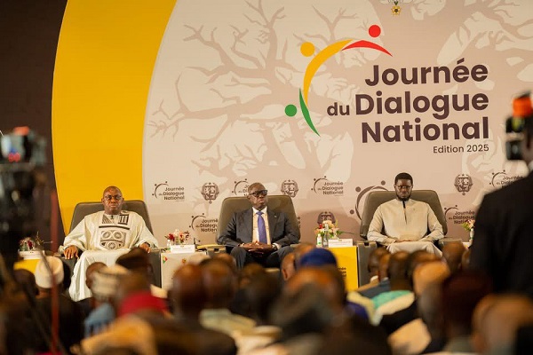 Dialogue national : Présence remarquée de plusieurs personnalités politiques, économiques, culturelles...etc 