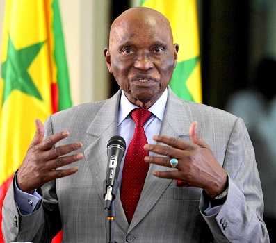Poème - Anniversaire&nbsp;: Cent ans d’Histoire, cent ans de lumière, à Me Abdoulaye Wade